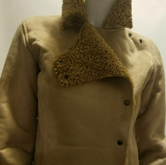 Jacket - Picture 2 of 7